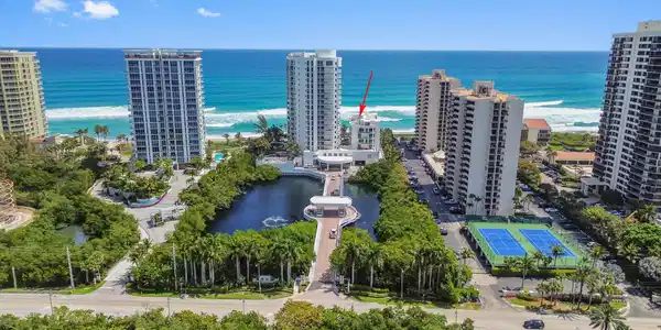 4600 N Ocean Drive