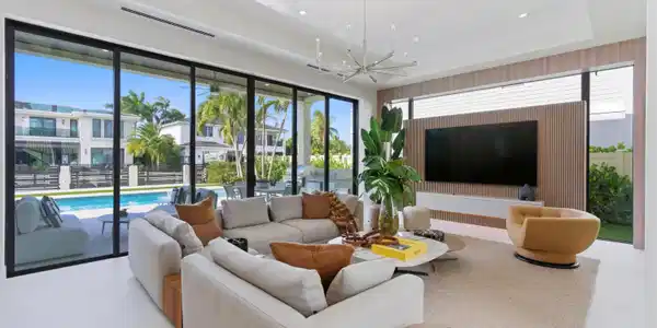 Image 3: 511 Silver Ln Boca Raton 12