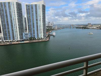 888 Brickell Key Dr