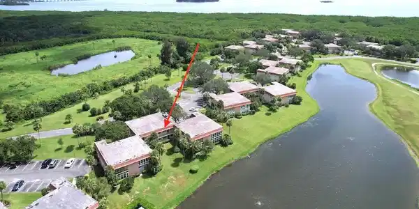 33 Vista Gardens Trail