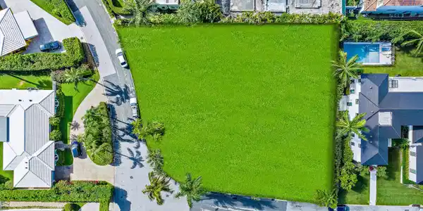 Image 4: Aerial overhead