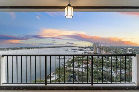 5200 N Flagler Drive