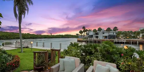 1005 Russell Drive