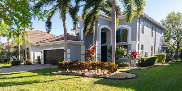 5978 SW Bald Eagle Drive
