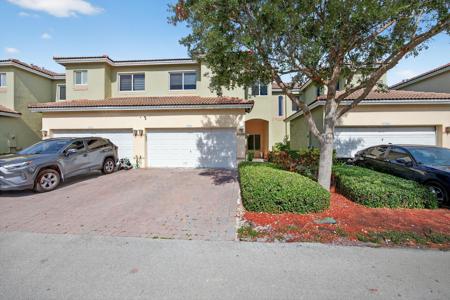 2332 SE 16th Terrace