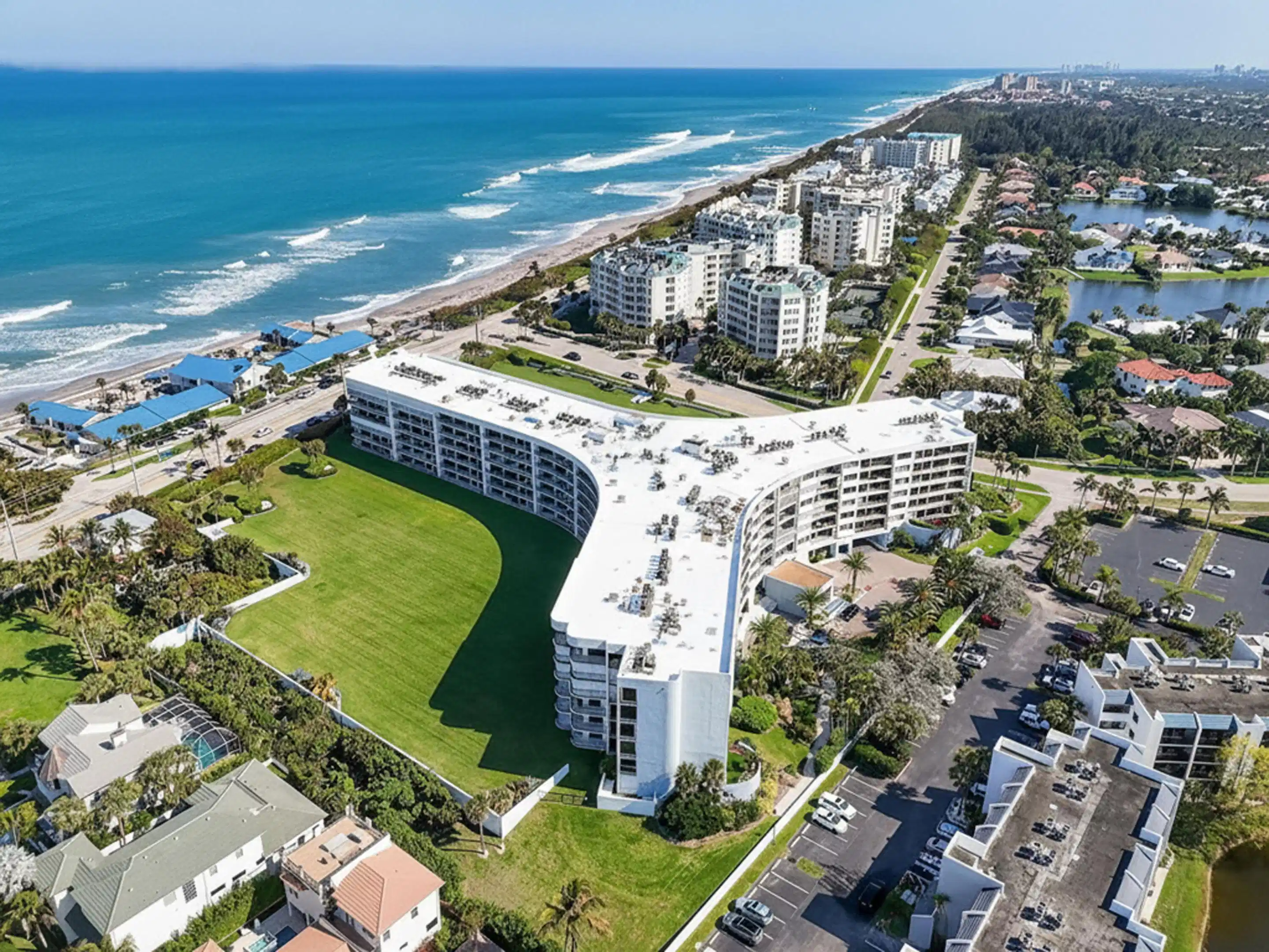 Image 1: 1300JimmyBuffettMemHwy#320Aerials(5)EDIT