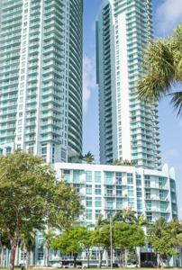 1900 N Bayshore Drive