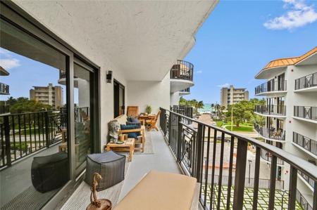 2029 N Ocean Boulevard