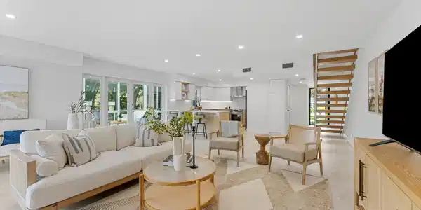 1013 Bel Air Drive