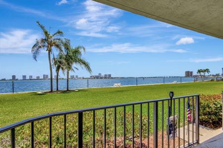 801 Lake Shore Drive