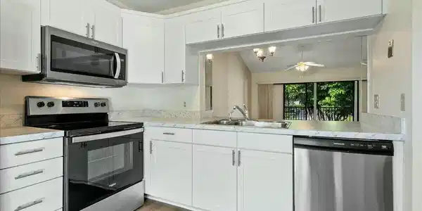 1405 S Federal Highway