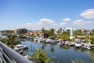 151 Isle Of Venice Dr