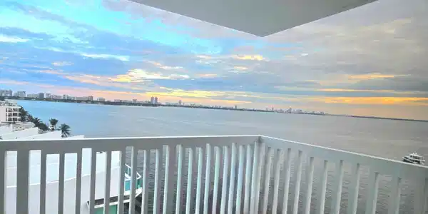 2016 Bay Drive