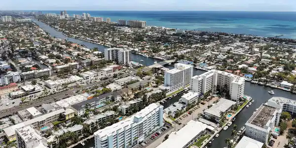 Image 2: DJI_20260410120434_0004_D