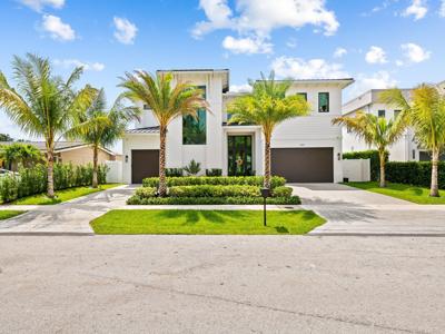 2420 NE 48th St