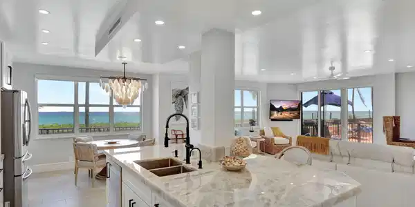 1149 Hillsboro Mile