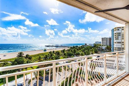 328 N Ocean Boulevard