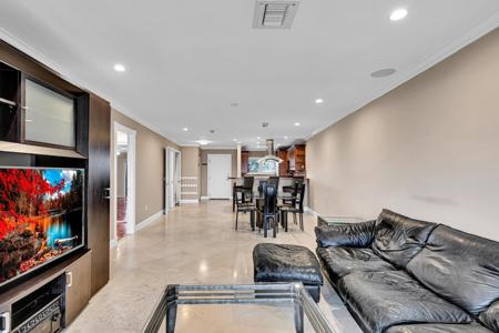 3605 S Ocean Boulevard