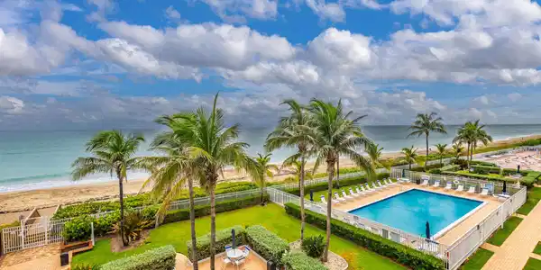 9800 S Ocean Drive