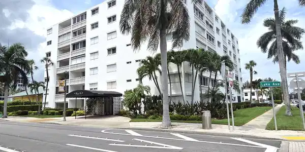 1 N Golfview Road
