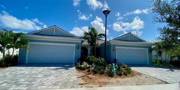 1489 Harper Way