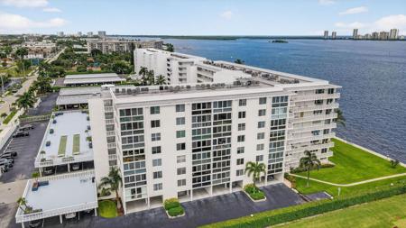301 Lake Shore Drive