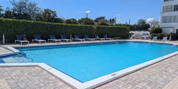 2150 Sans Souci Blvd