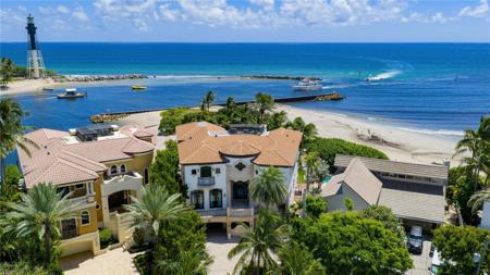 2306 Bay Dr