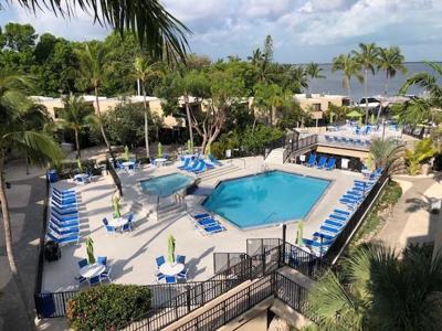 104350 Overseas Hwy
