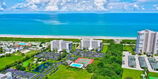 5055 N Highway A1a