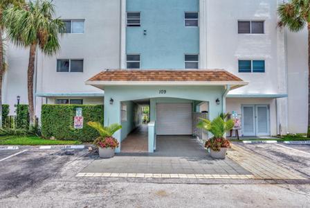 109 Paradise Harbour Boulevard