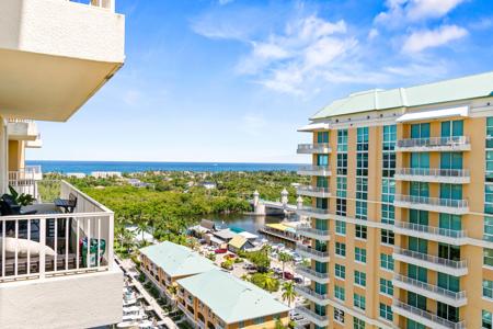 700 E Boynton Beach Boulevard