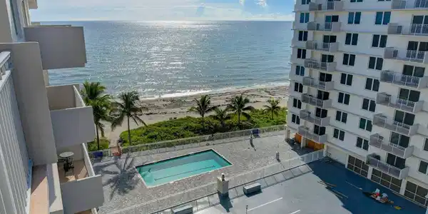 3221 S Ocean Boulevard