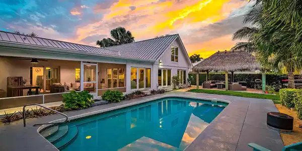 19 Leeward Circle