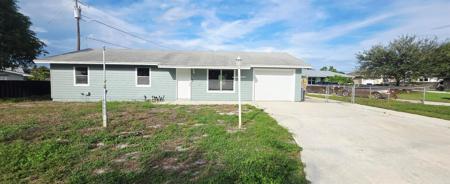 2331 NE Ne 15th Ct Court