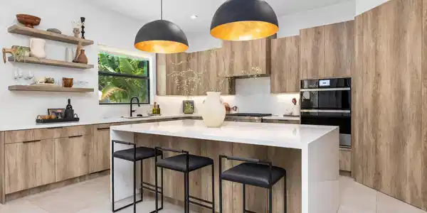 Image 3: Kitchen 1