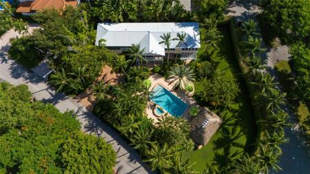 638 Middle River Dr