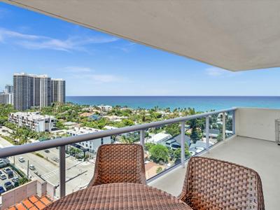 2841 N Ocean Blvd