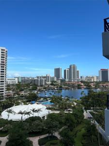 600 Three Islands Blvd
