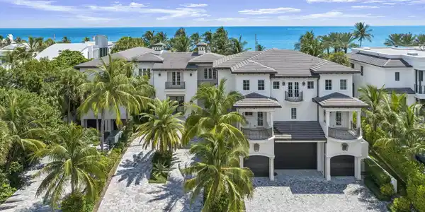 526 N Ocean Boulevard