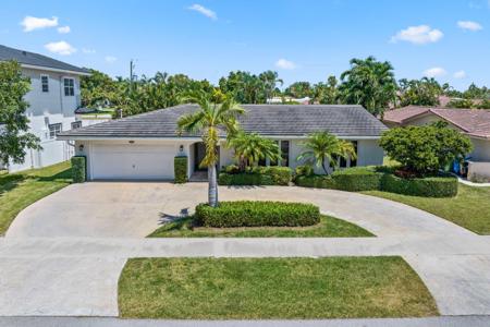 2331 NE 35 Drive