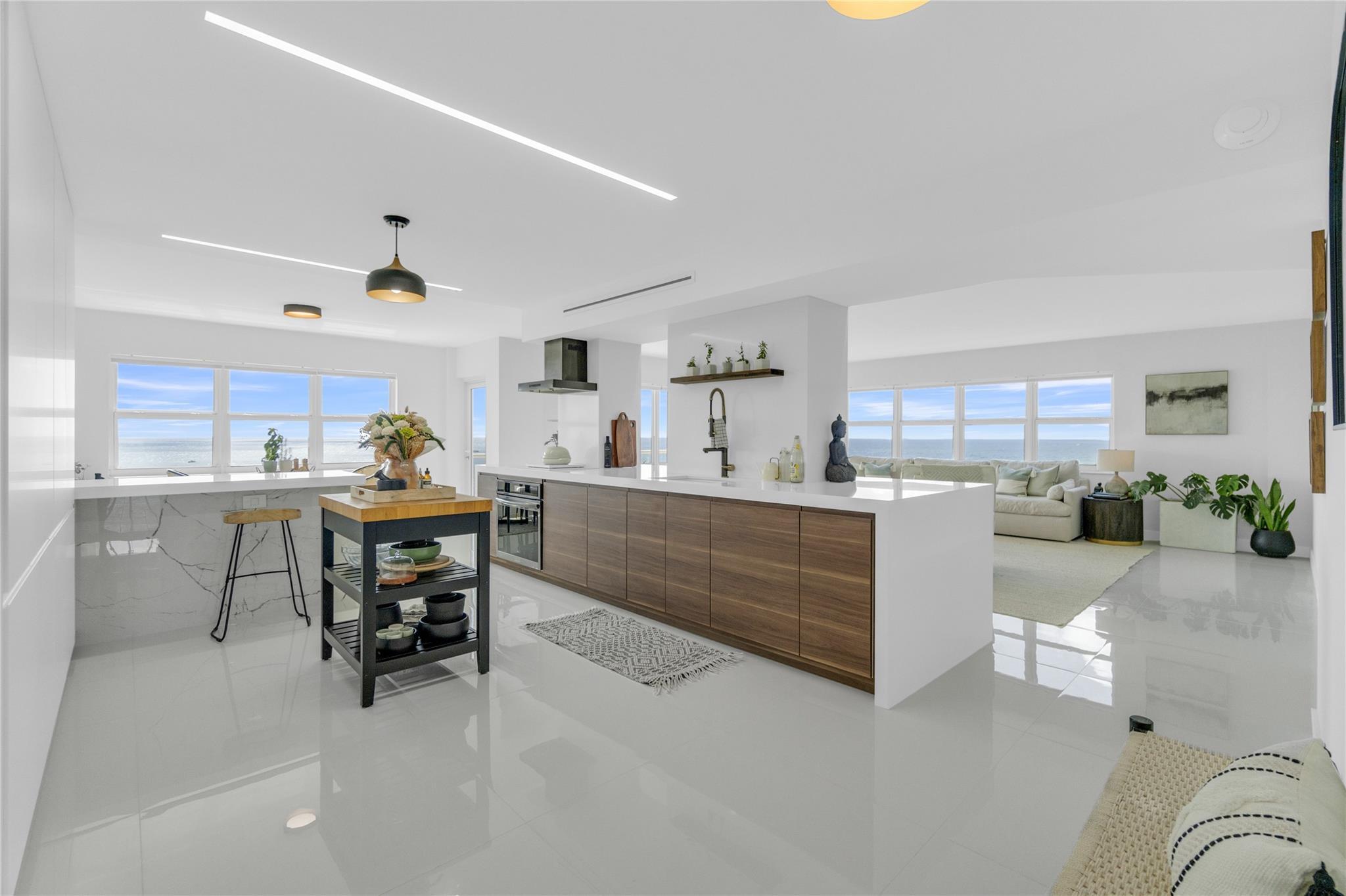 Image 1: Kitchen