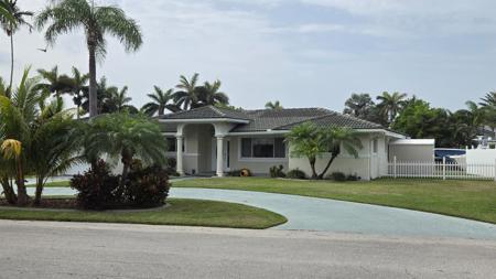 945 Brookdale Drive