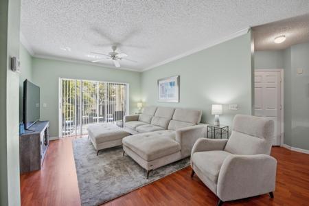 3221 Tuscany Way