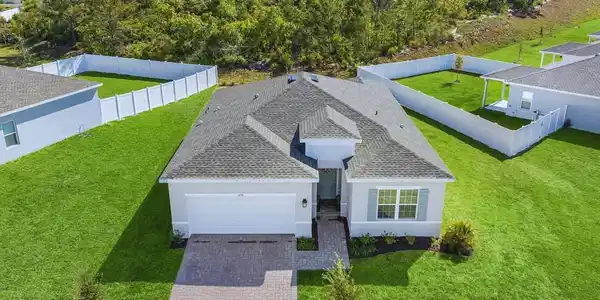 6734 Rumine Circle