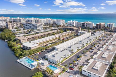 4001 S Ocean Boulevard
