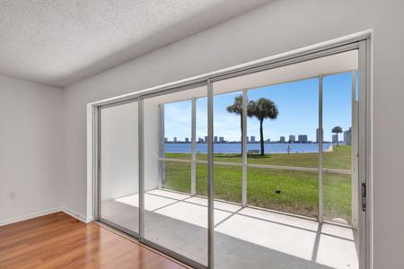 2936 Lake Shore Drive