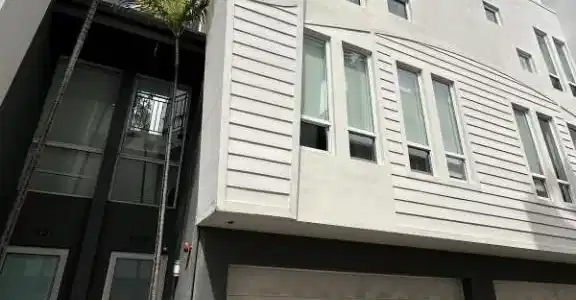 723 SE 16th Court