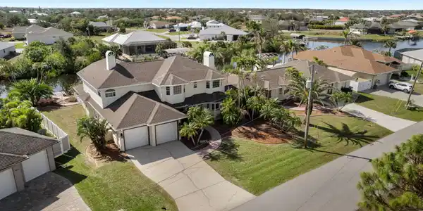 9458 Snapper Circle