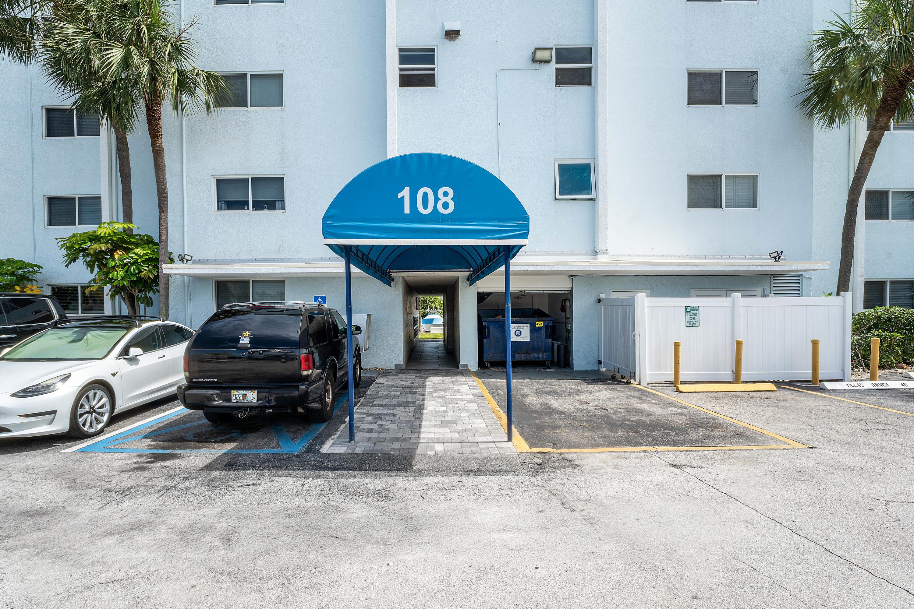 Image 3: 003-108ParadiseHarbourBoulevard-107-Nort